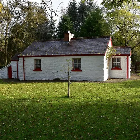Railway Crossing Murlas Bridge