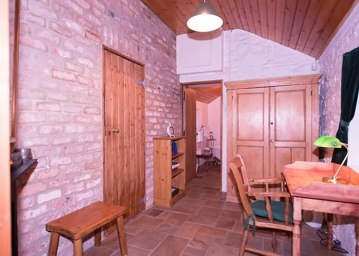 Railway Crossing * Murlas Bridge